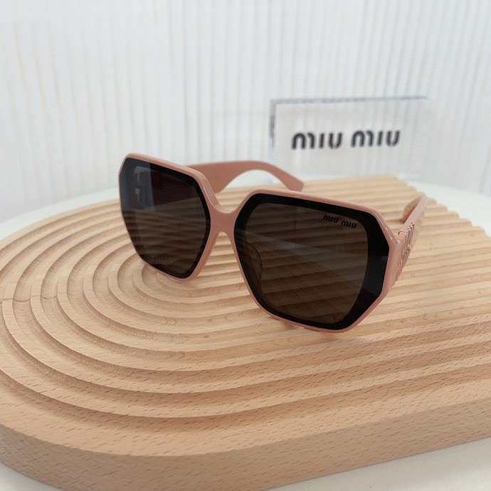 Picture of MiuMiu Sunglasses _SKUfw50172131fw